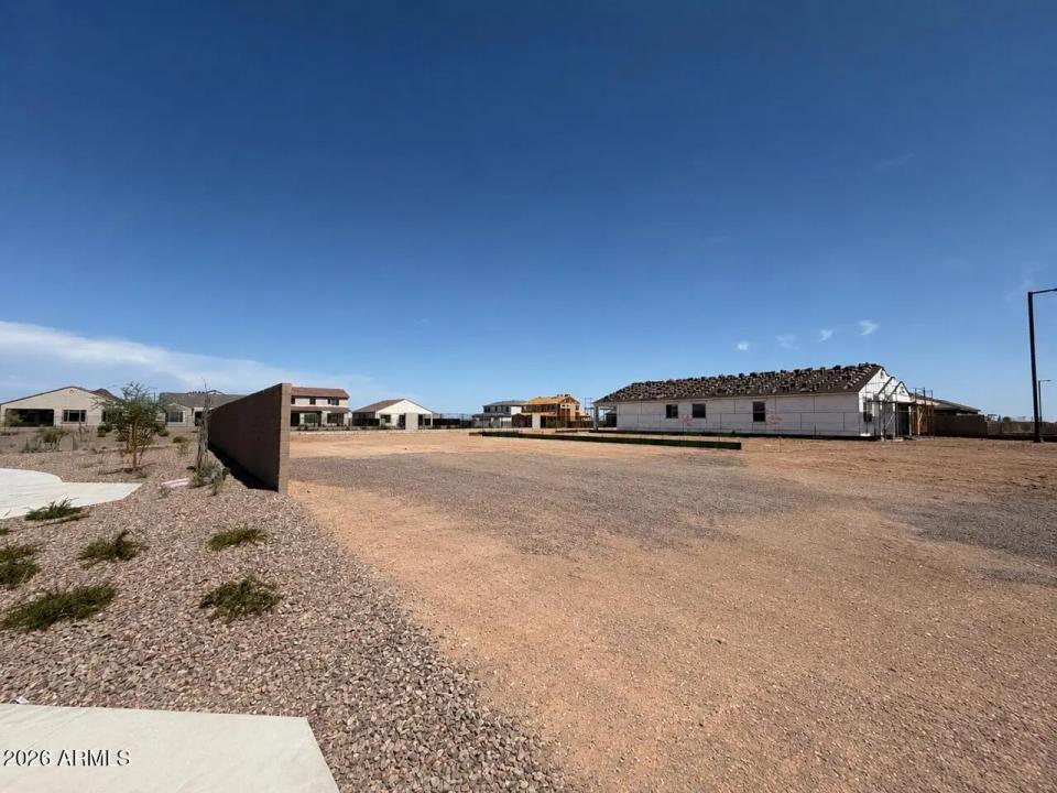 Real Estate Picture 2