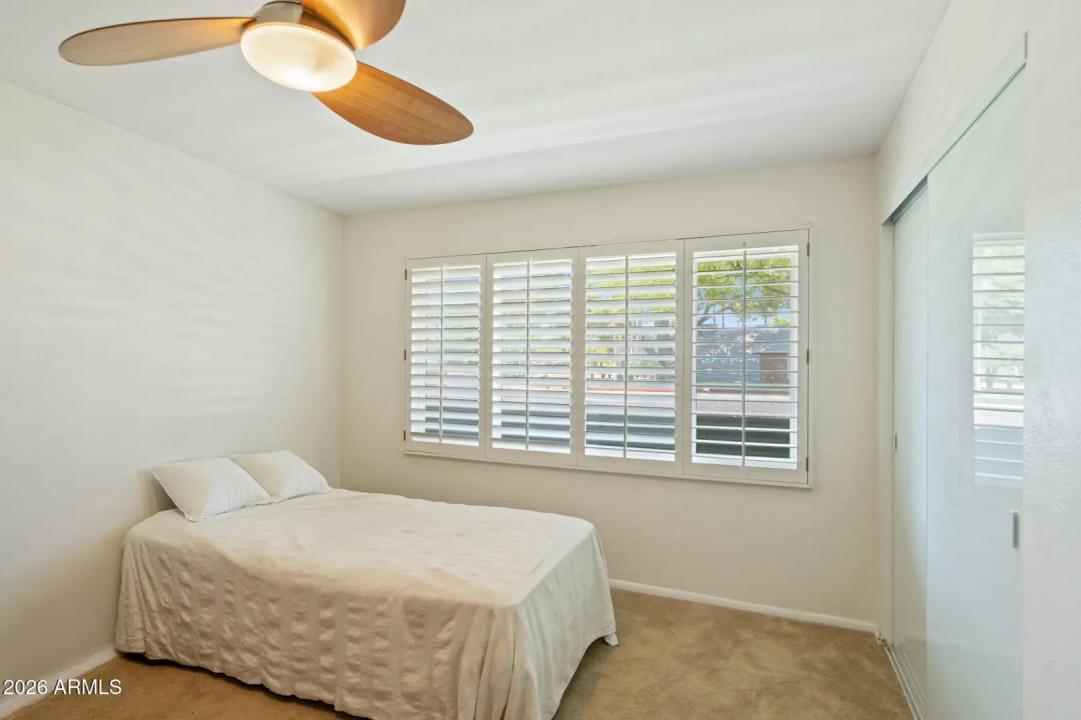 Real Estate Picture 21