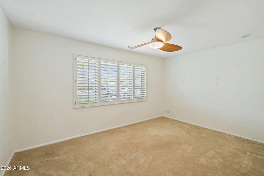 Real Estate Picture 22