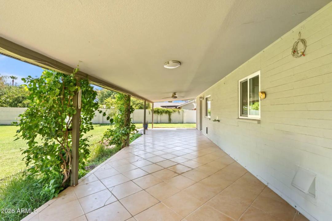Real Estate Picture 29