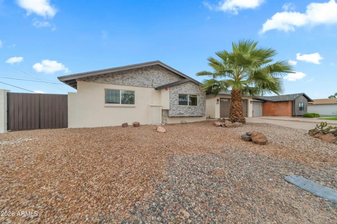 Real Estate Picture 33