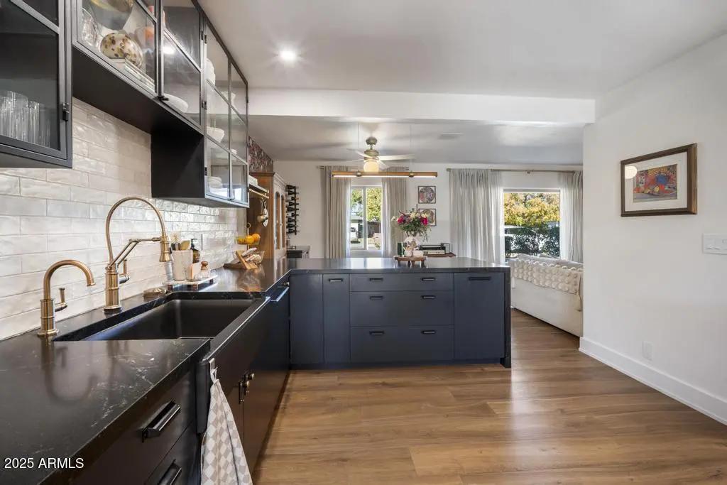 Real Estate Picture 13
