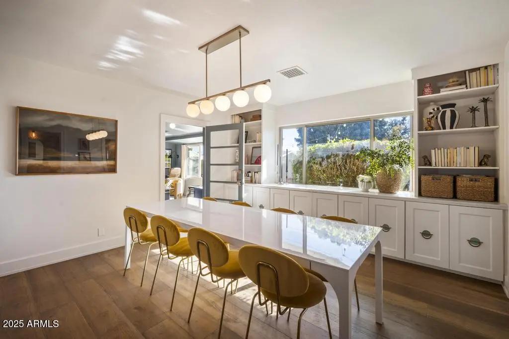 Real Estate Picture 21