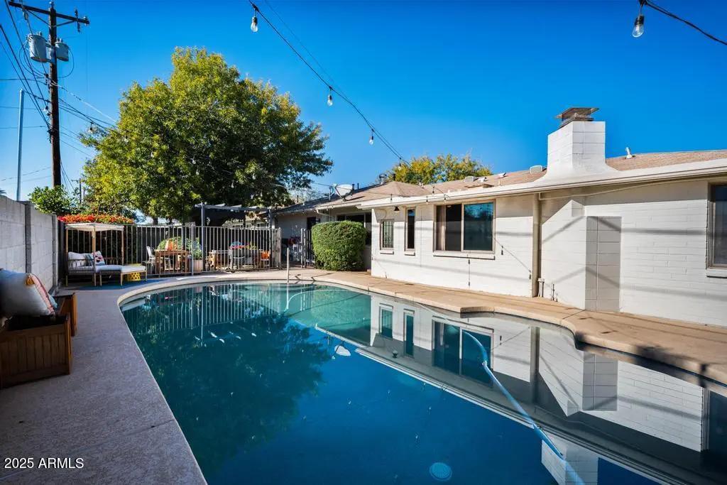 Real Estate Picture 35