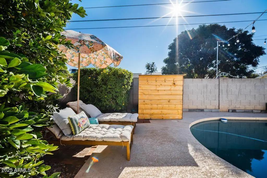 Real Estate Picture 36