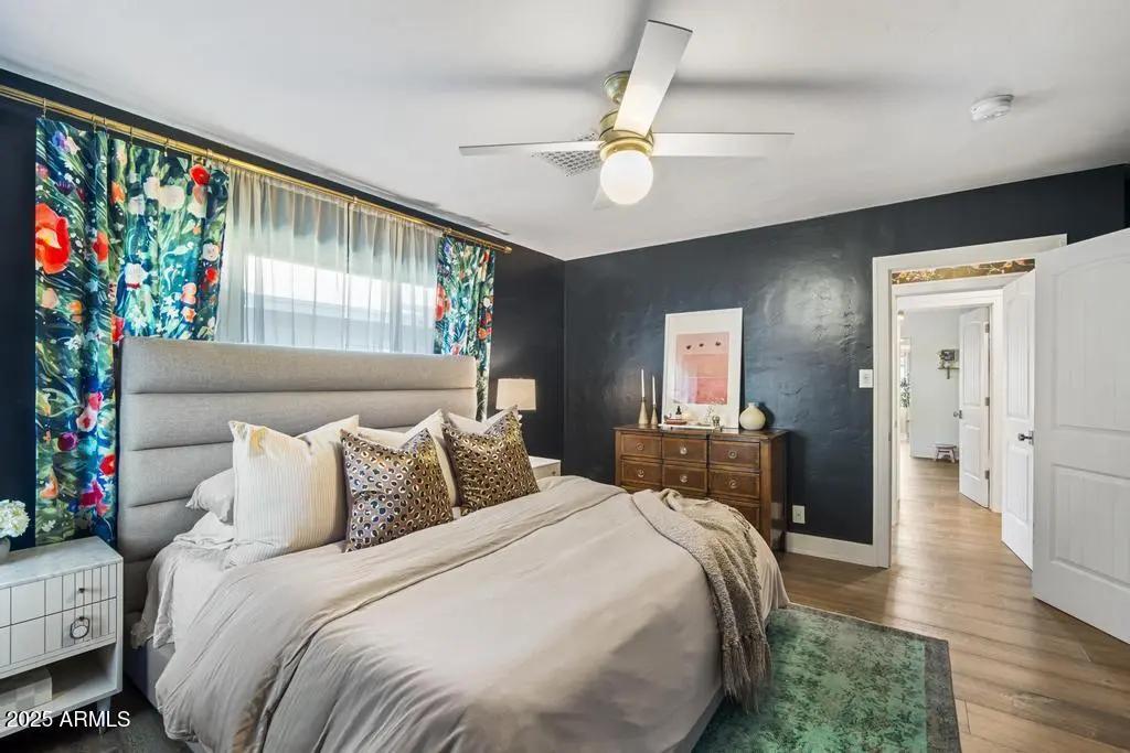 Real Estate Picture 38