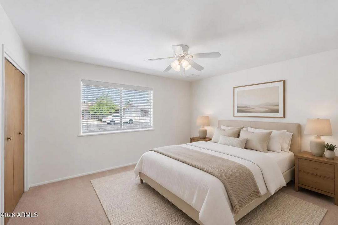 Real Estate Picture 13