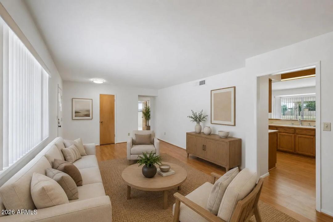 Real Estate Picture 6