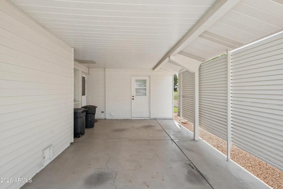 Real Estate Picture 28
