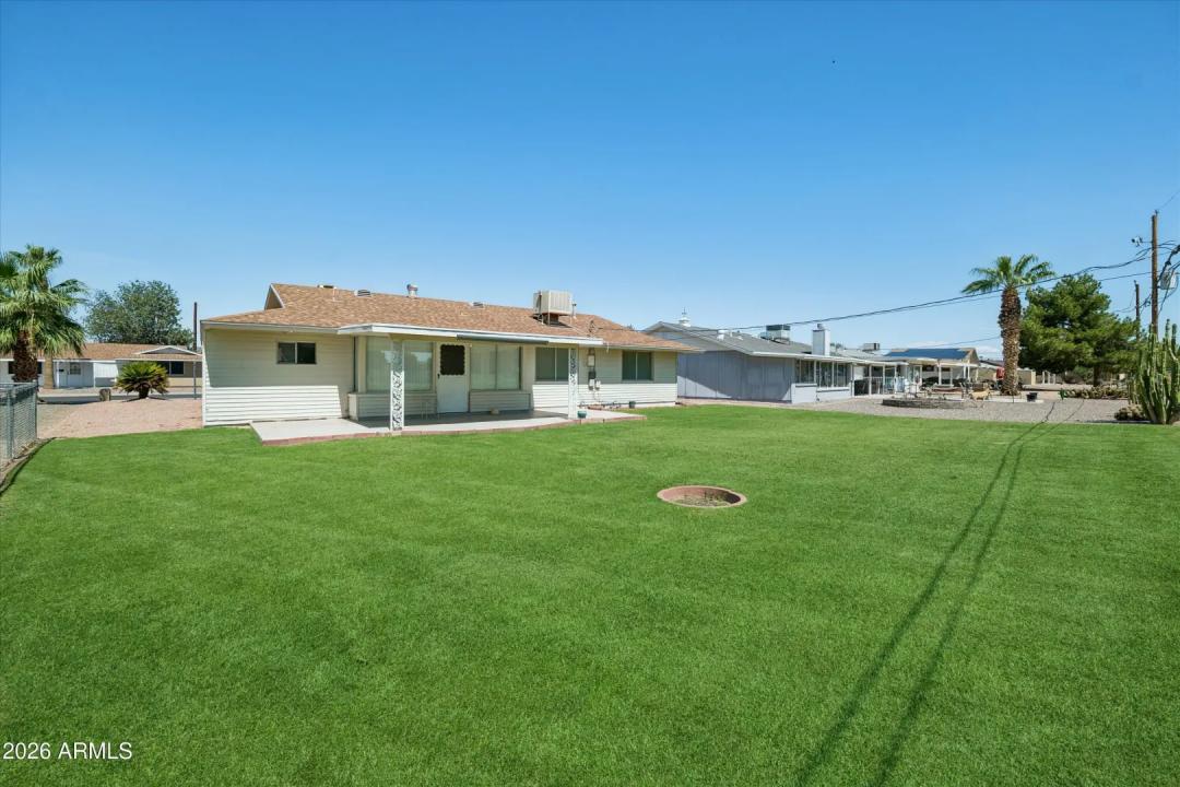Real Estate Picture 23