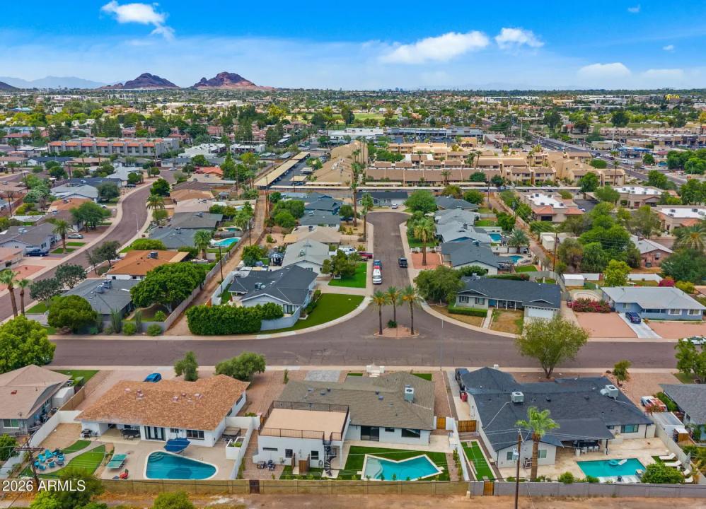 Real Estate Picture 52