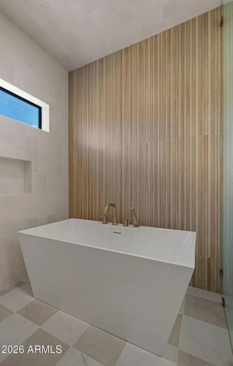 Real Estate Picture 24