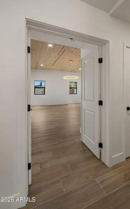 Real Estate Picture 15