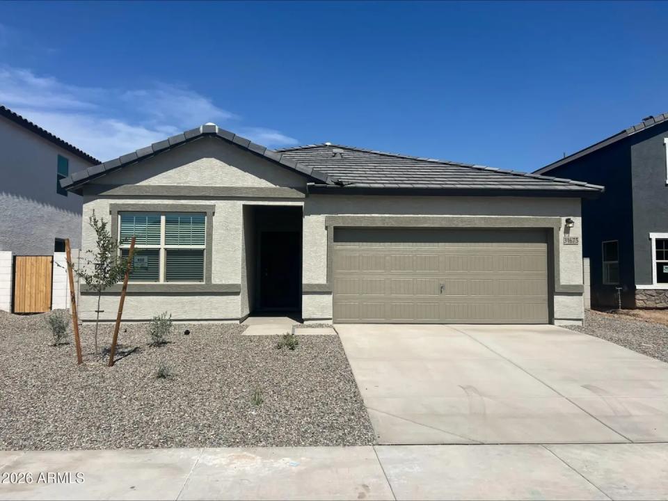 Real Estate Picture 1