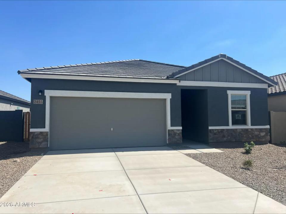 Real Estate Picture 1