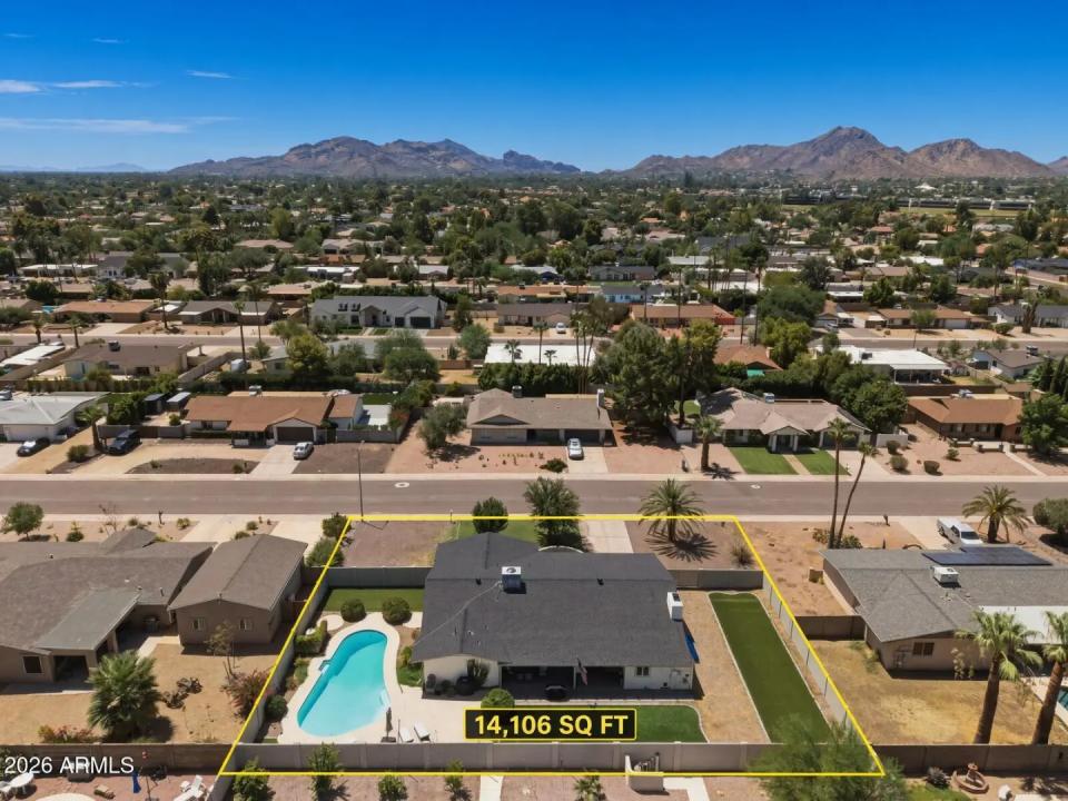 5050 E PARADISE Drive Scottsdale AZ 85254
