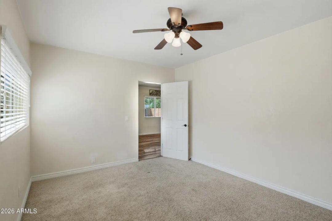 Real Estate Picture 19
