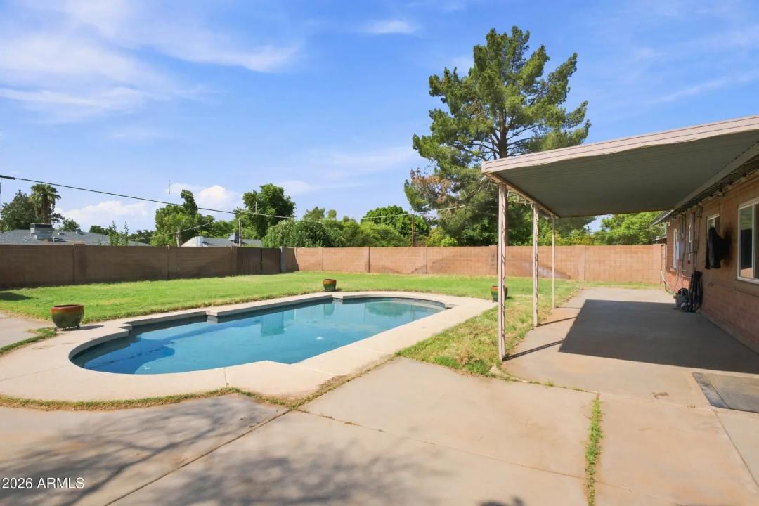 Real Estate Picture 27