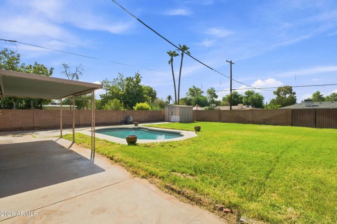 Real Estate Picture 28