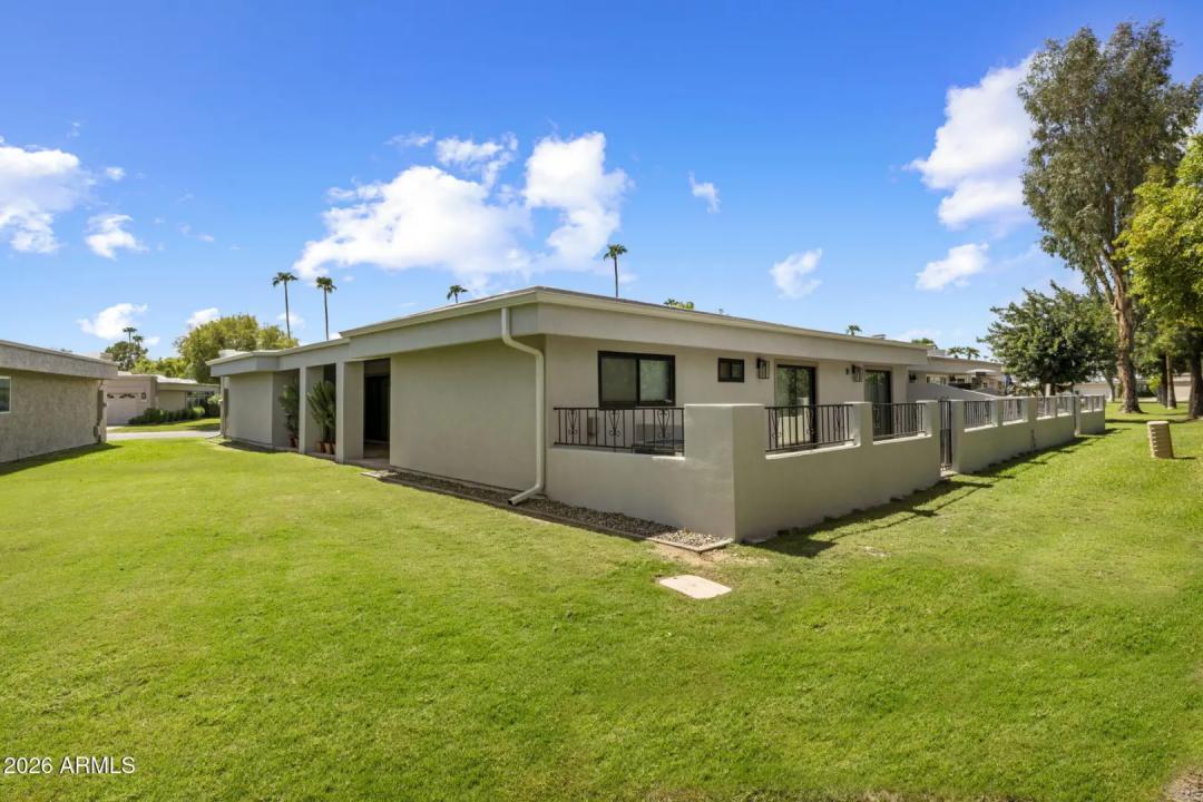 Real Estate Picture 28