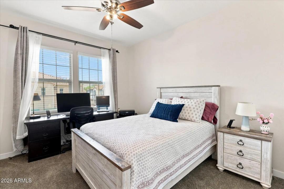 Real Estate Picture 28