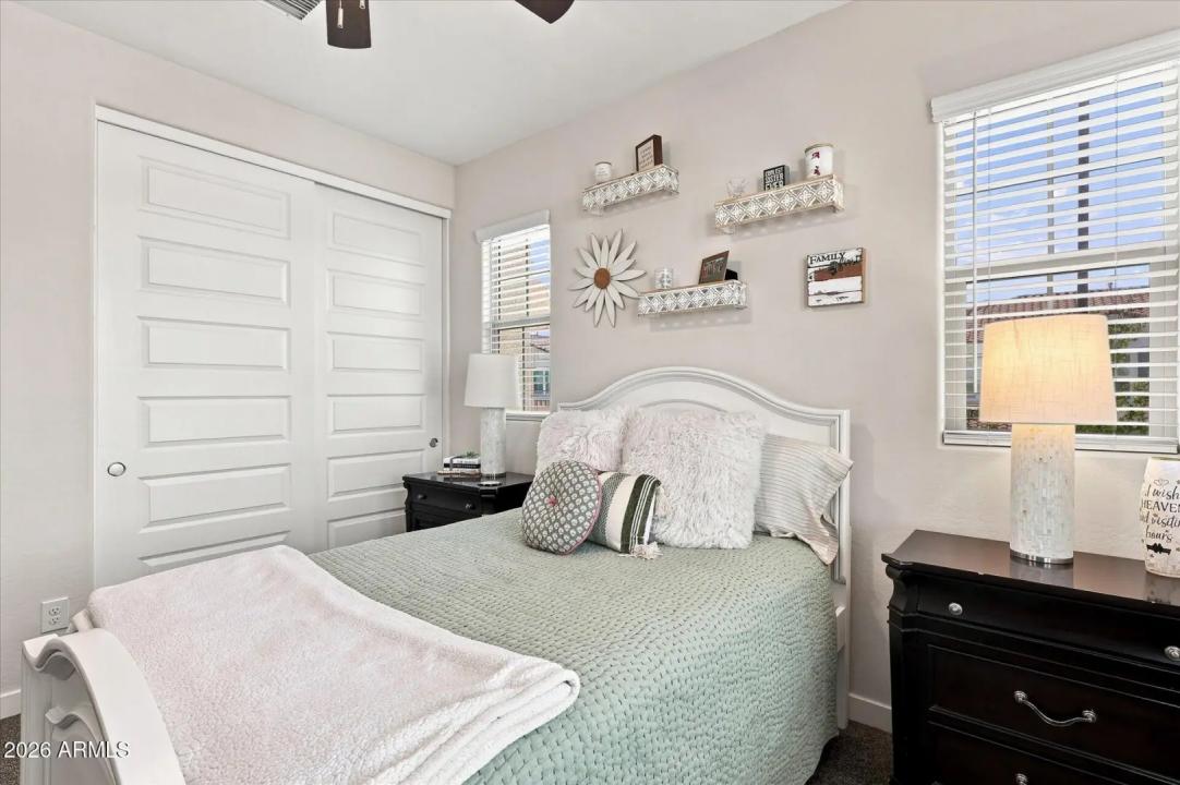 Real Estate Picture 31