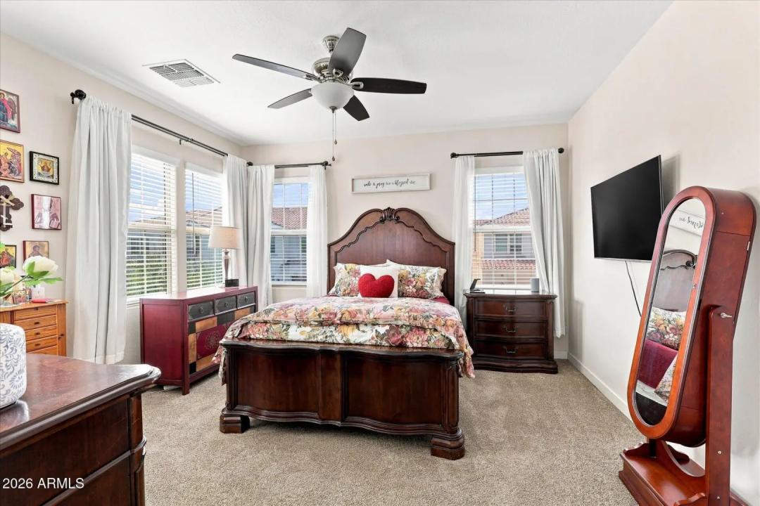 Real Estate Picture 41