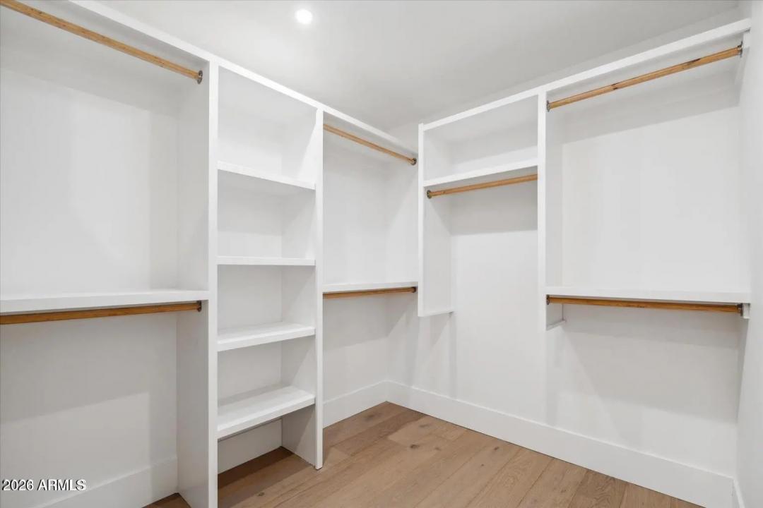 Real Estate Picture 36