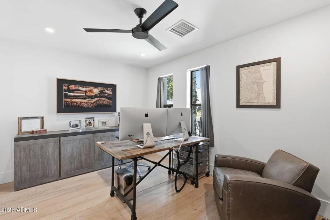 Real Estate Picture 17