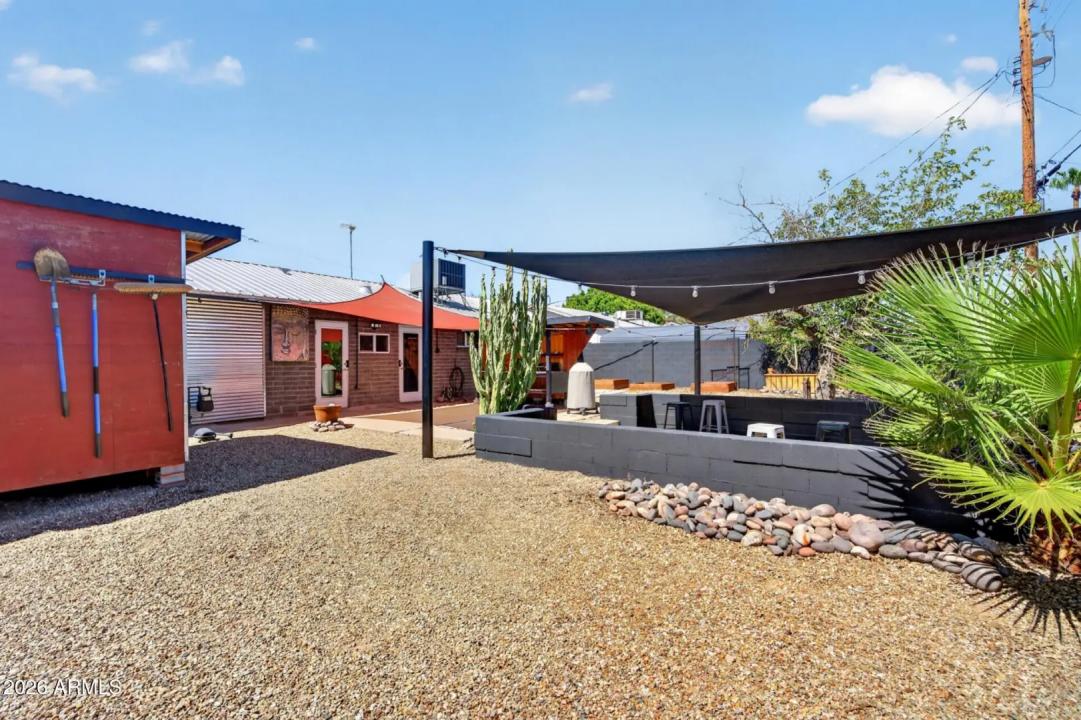 Real Estate Picture 29