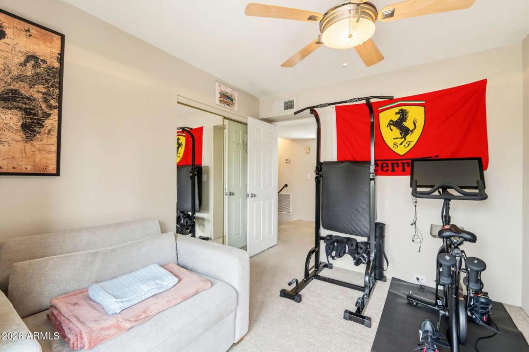 Real Estate Picture 20