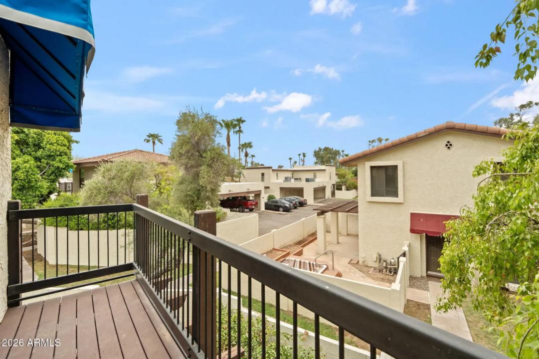 Real Estate Picture 21