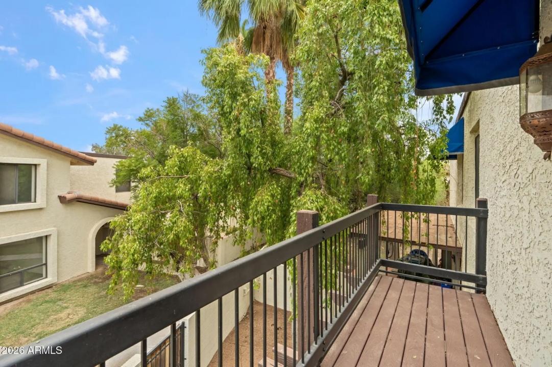 Real Estate Picture 22
