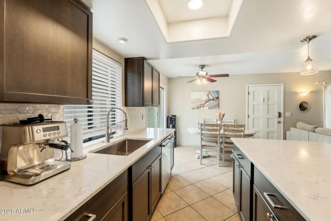Real Estate Picture 10