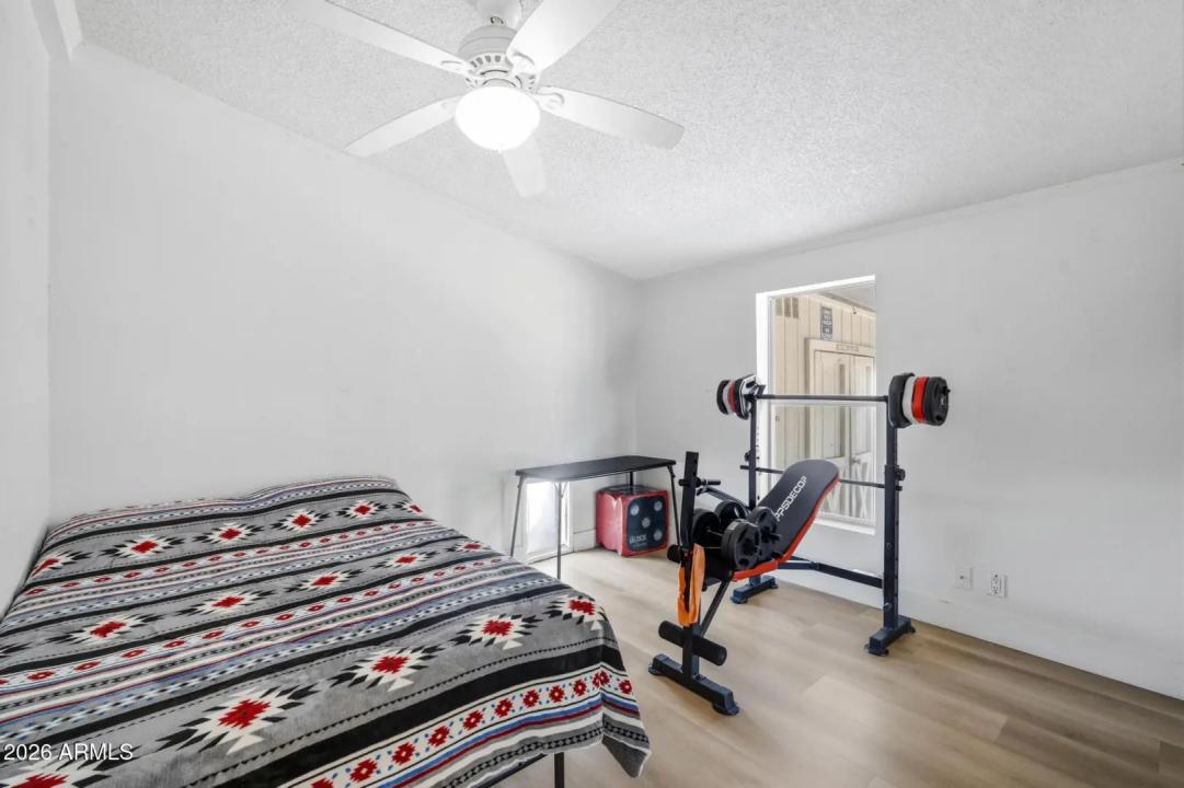 Real Estate Picture 10