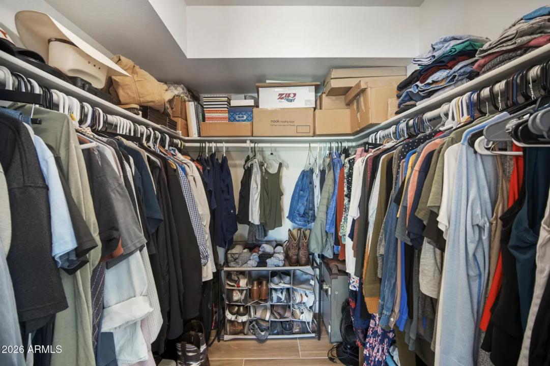 Real Estate Picture 34