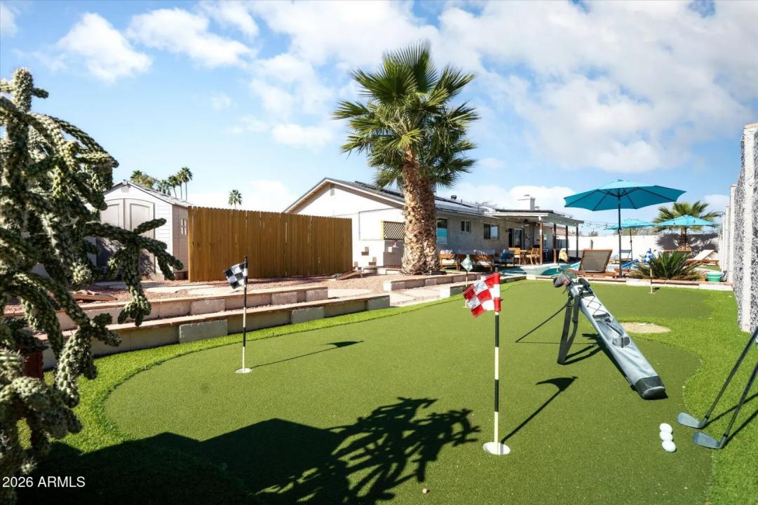 Real Estate Picture 19