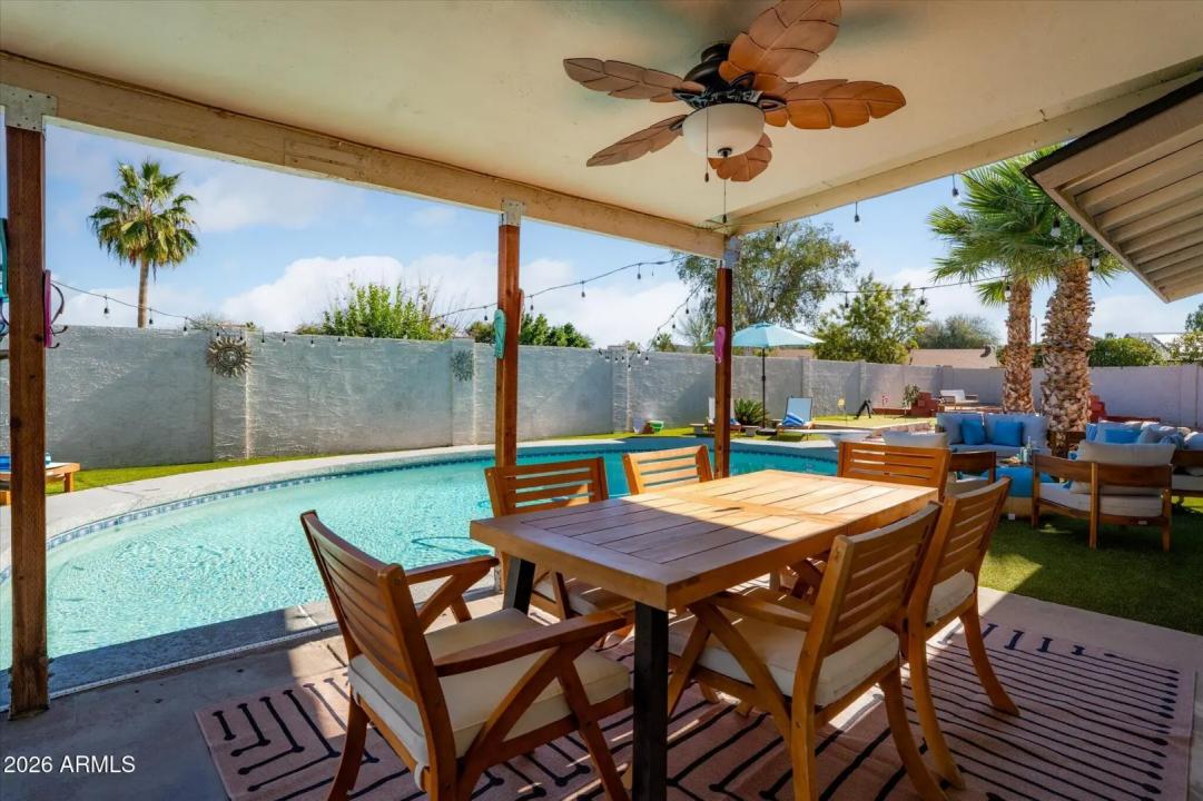 Real Estate Picture 21