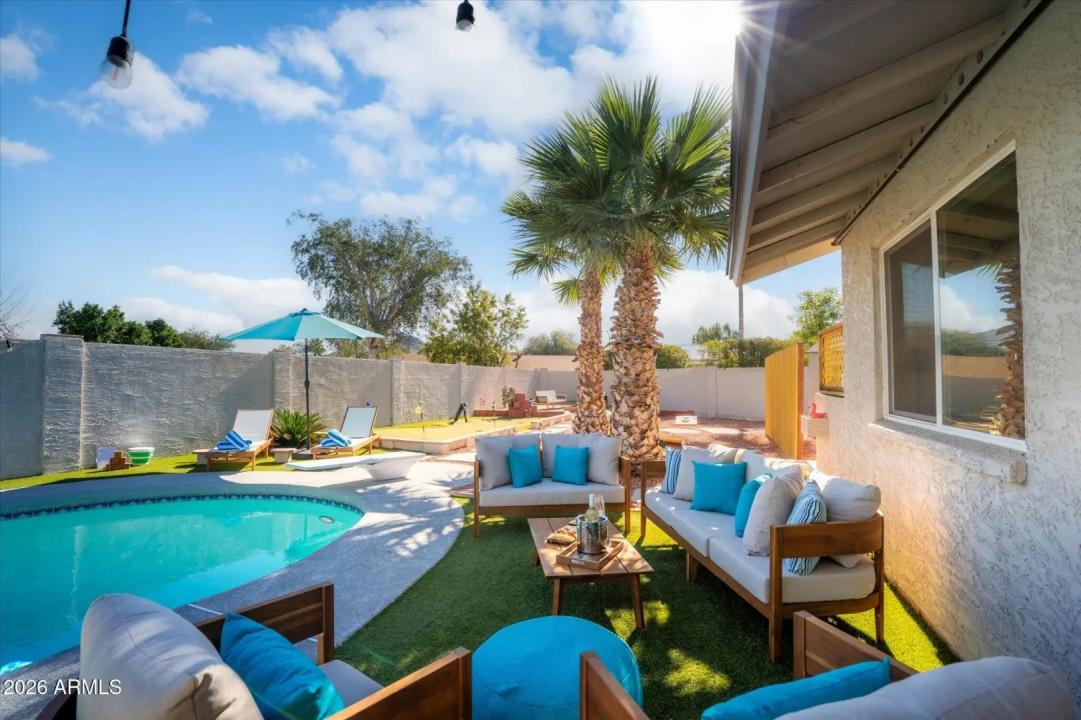 Real Estate Picture 30