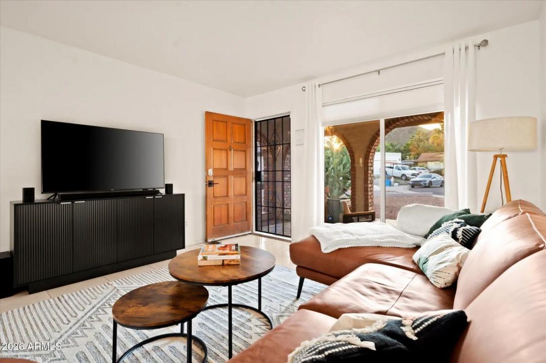 Real Estate Picture 35