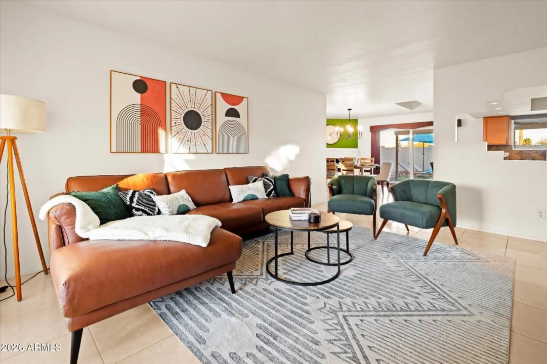 Real Estate Picture 37