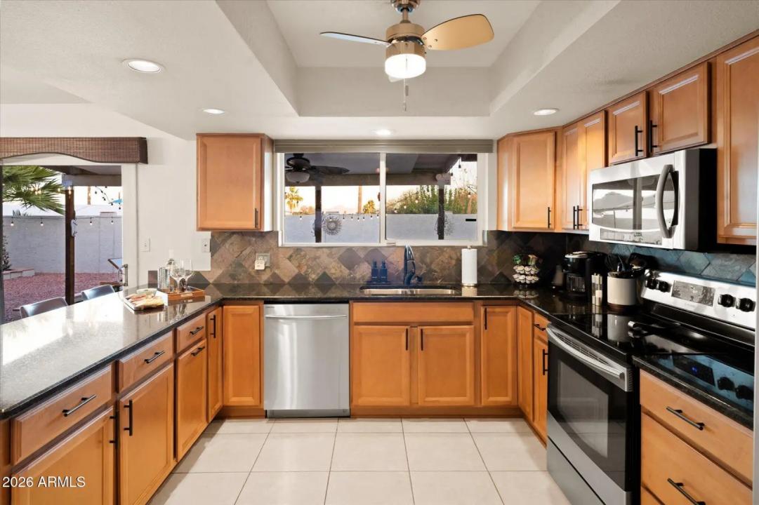 Real Estate Picture 43