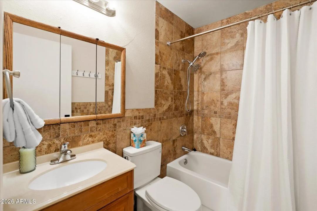 Real Estate Picture 66