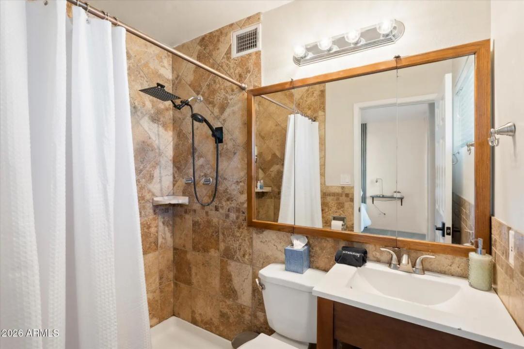 Real Estate Picture 67