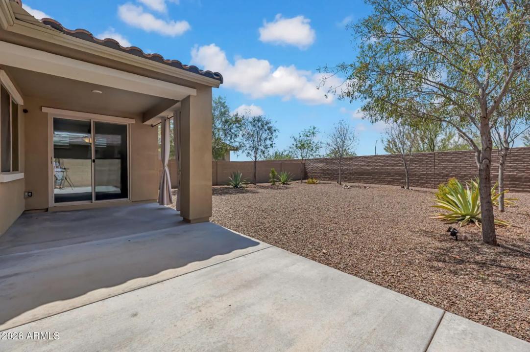Real Estate Picture 26