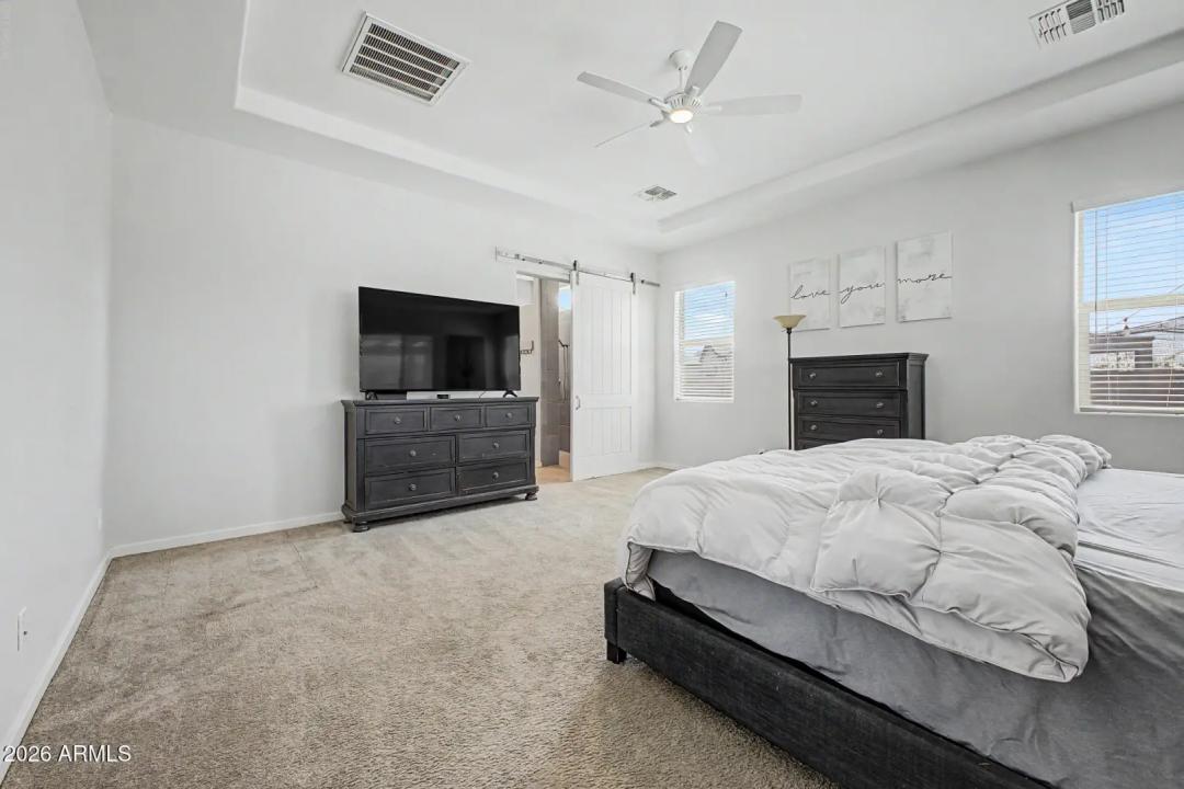 Real Estate Picture 21