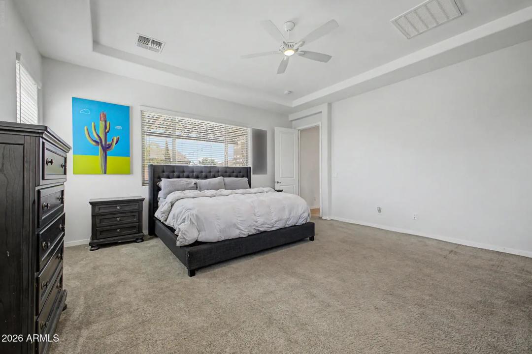 Real Estate Picture 22