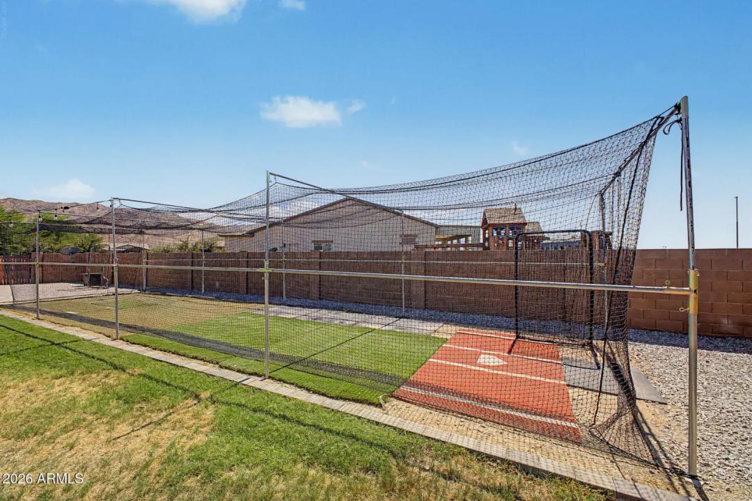 Real Estate Picture 36