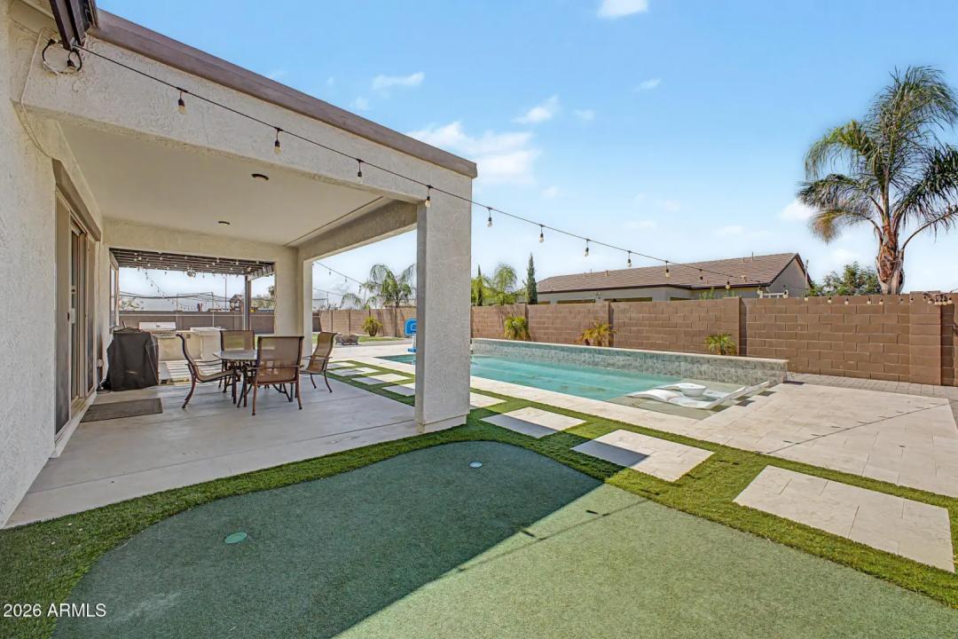 Real Estate Picture 41
