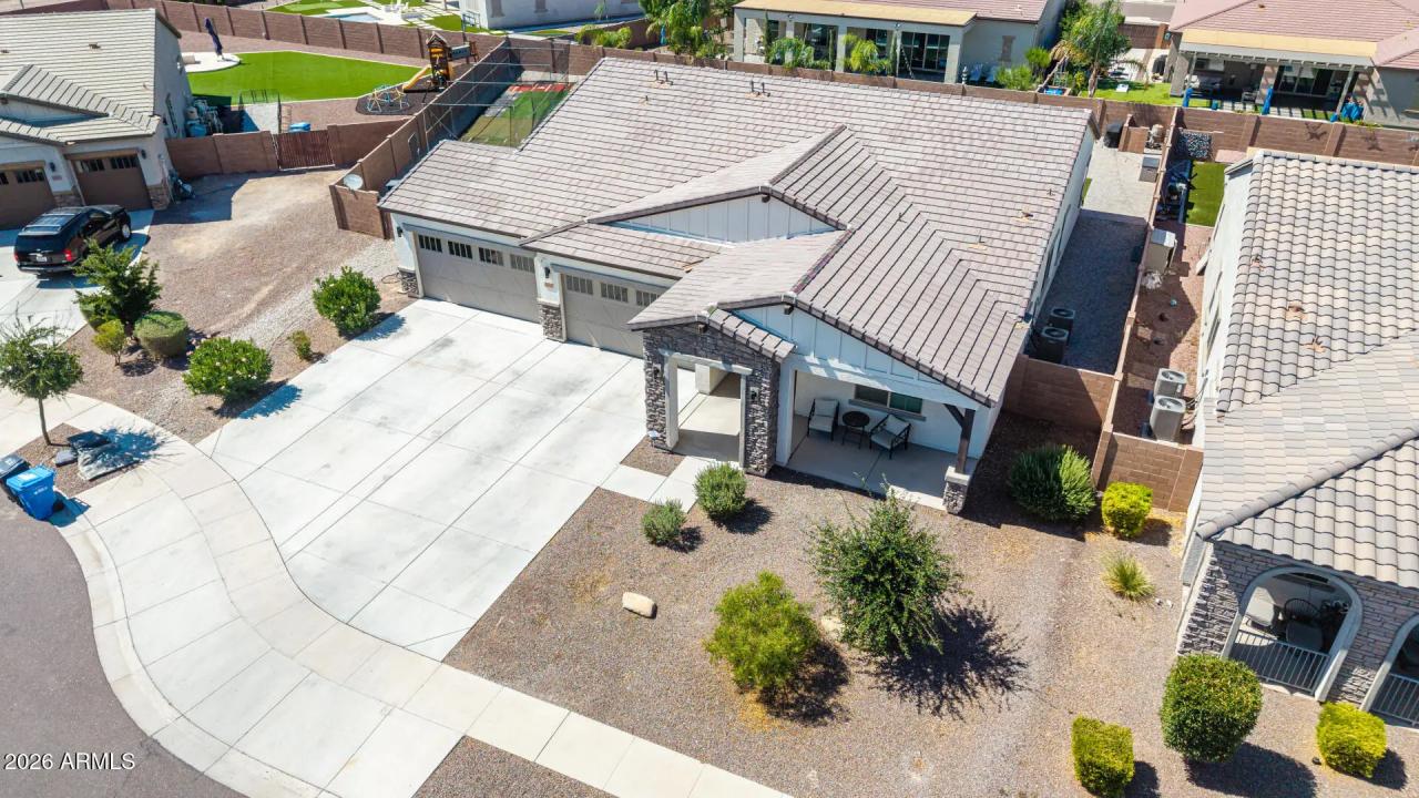 Real Estate Picture 46